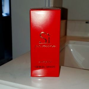 Si Passione Giorgio Armani Eau De Parfum
